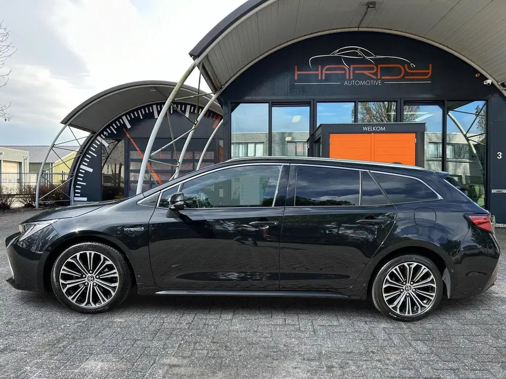 Toyota Corolla 1.8 Hybrid Executive 1e EIG BT uit 2021, foto 9