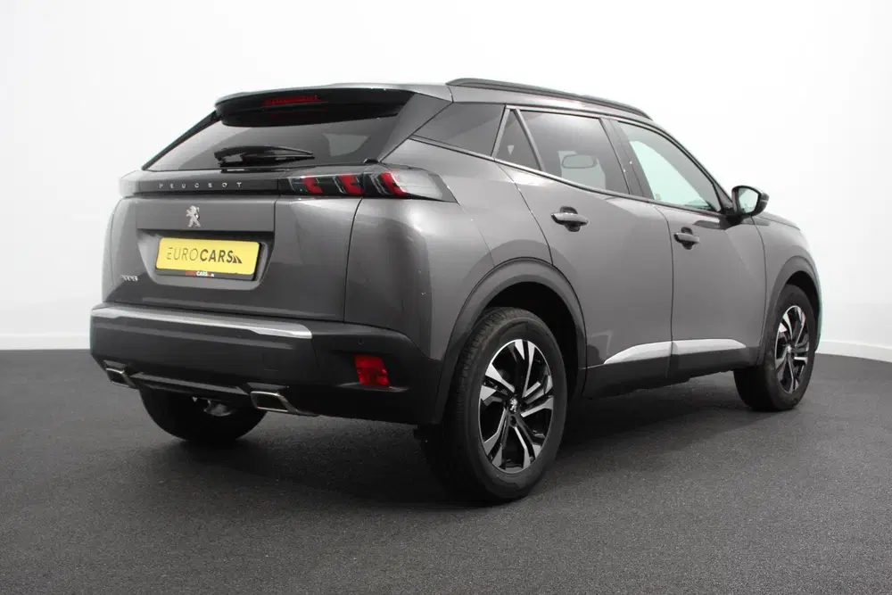 Peugeot 2008 1.2 PureTech 130pk Automaat Allure Navigat uit 2023, foto 6
