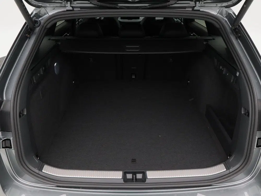 Skoda Superb Sportline Business 1.5 TSI PHEV 204 PK uit 2026, foto 16