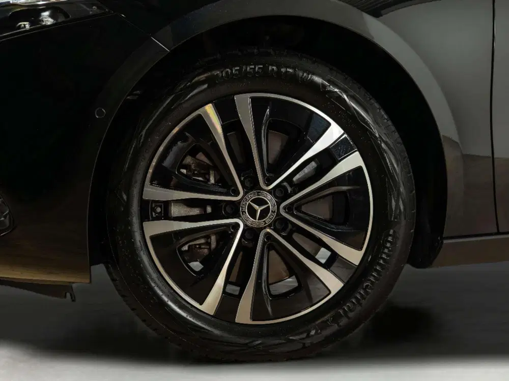 Mercedes-Benz A-Klasse 250 e Star Edition uit 2024, foto 7