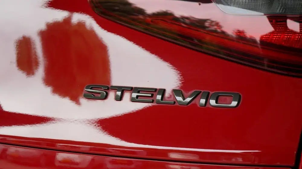 Alfa Romeo Stelvio 2.0 T AWD B-Tech | Flippers | Carplay | P uit 2019, foto 13