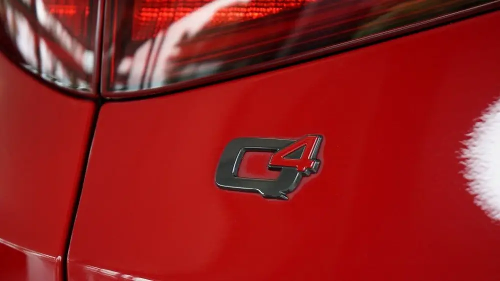 Alfa Romeo Stelvio 2.0 T AWD B-Tech | Flippers | Carplay | P uit 2019, foto 14