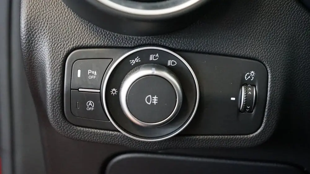 Alfa Romeo Stelvio 2.0 T AWD B-Tech | Flippers | Carplay | P uit 2019, foto 20
