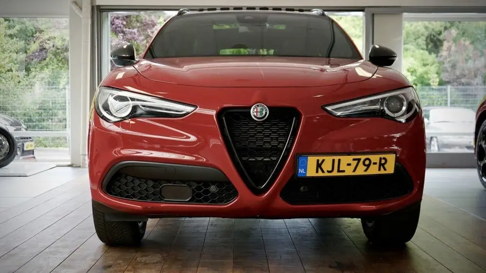 Alfa Romeo Stelvio 2.0 T AWD B-Tech | Flippers | Carplay | P uit 2019, foto 3
