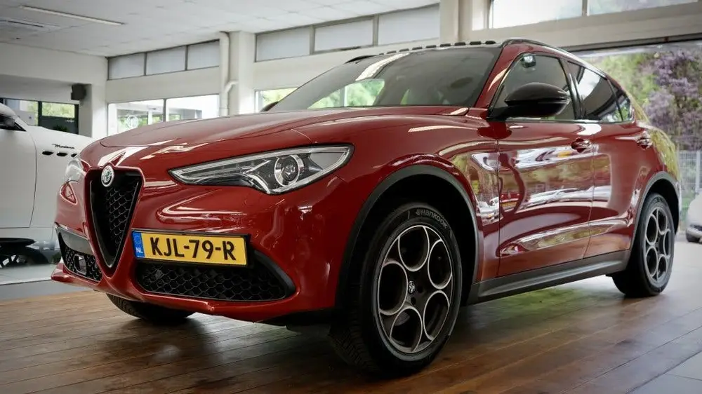Alfa Romeo Stelvio 2.0 T AWD B-Tech | Flippers | Carplay | P uit 2019, foto 5