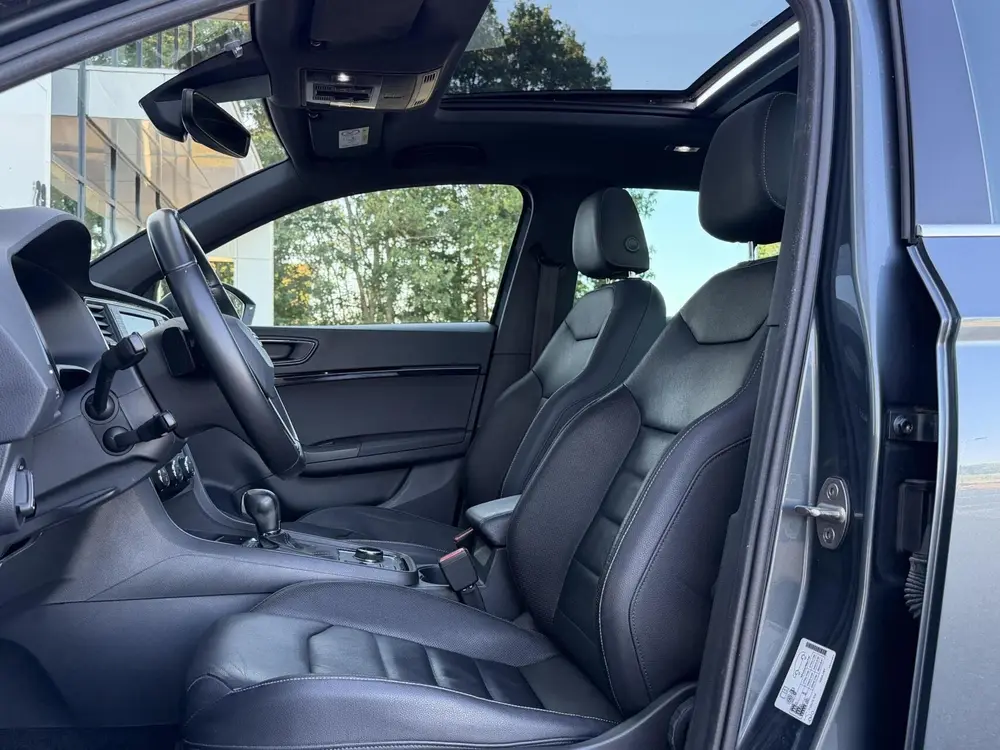 SEAT Ateca 1.5 TSI Xcellence Panodak|Automaat|Leder|Dealeron uit 2019, foto 12