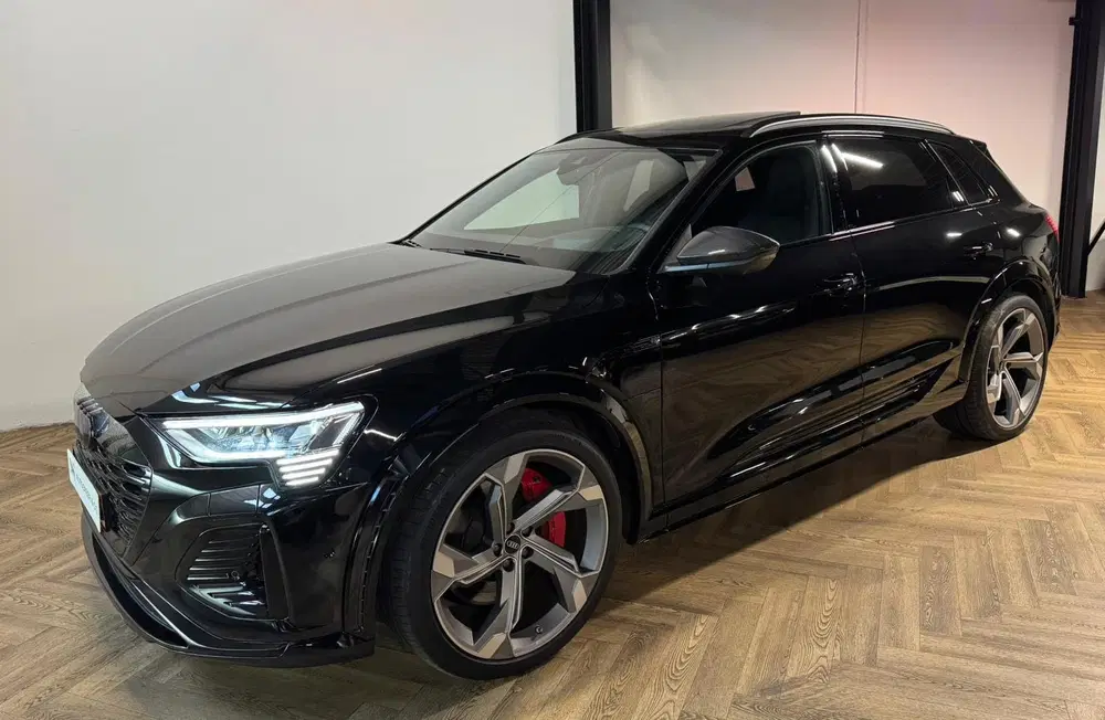 Audi Q8 e-tron S quattro SQ8 115 kWh SQ8 PANO KEYLESS CAR uit 2024, foto 6