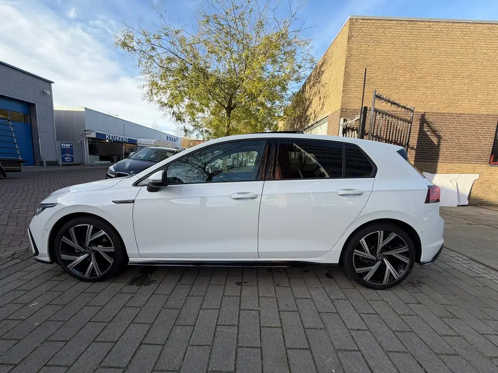 Volkswagen Golf 1.5 eTSI R-Line Business/PANO uit 2021, foto 6