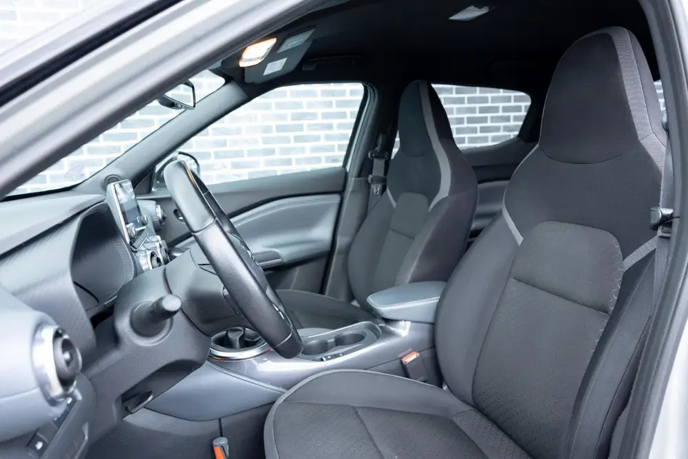 Nissan Juke 1.0 DIG-T 116 Premiere Edition uit 2020, foto 5