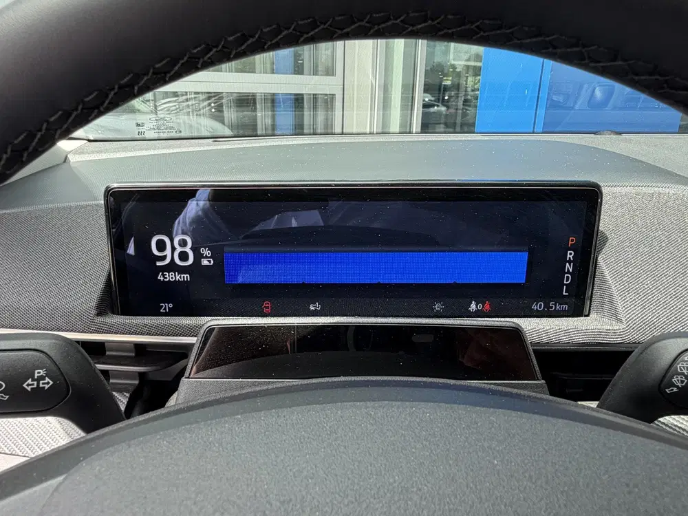 Ford Mustang Mach-E Standard RWD 73 kWh uit 2026, foto 20