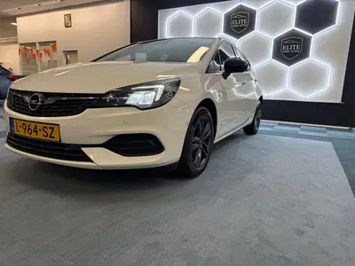Opel Astra 1.2 Design & Tech I CAMERA I NAVI I DODENH uit 2021