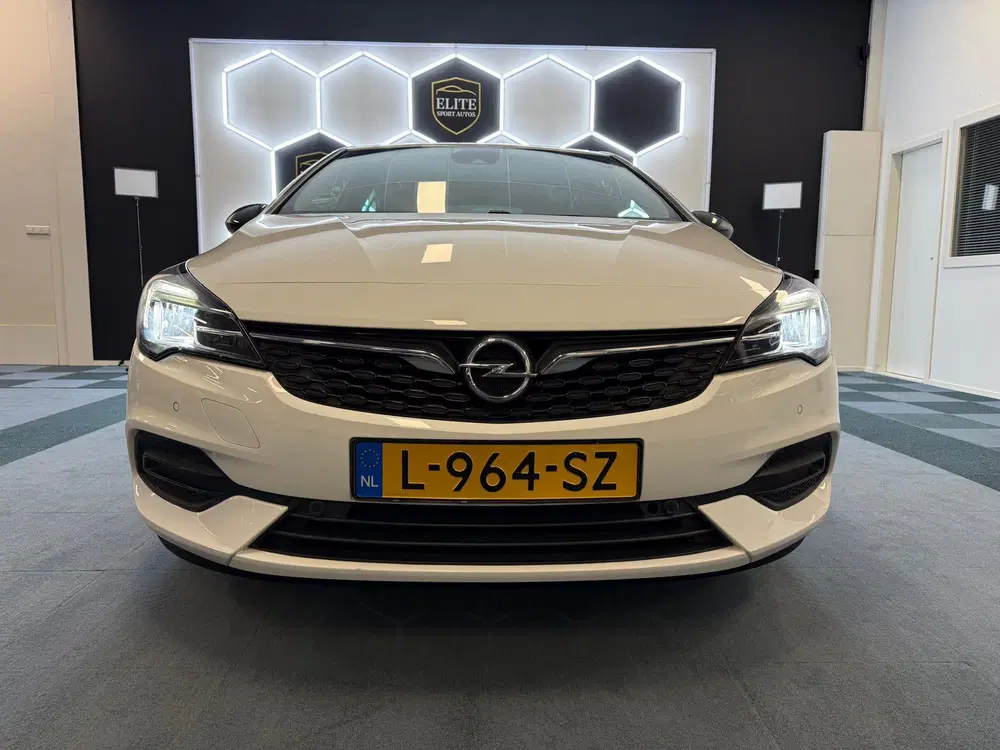 Opel Astra 1.2 Design & Tech I CAMERA I NAVI I DODENH uit 2021, foto 5