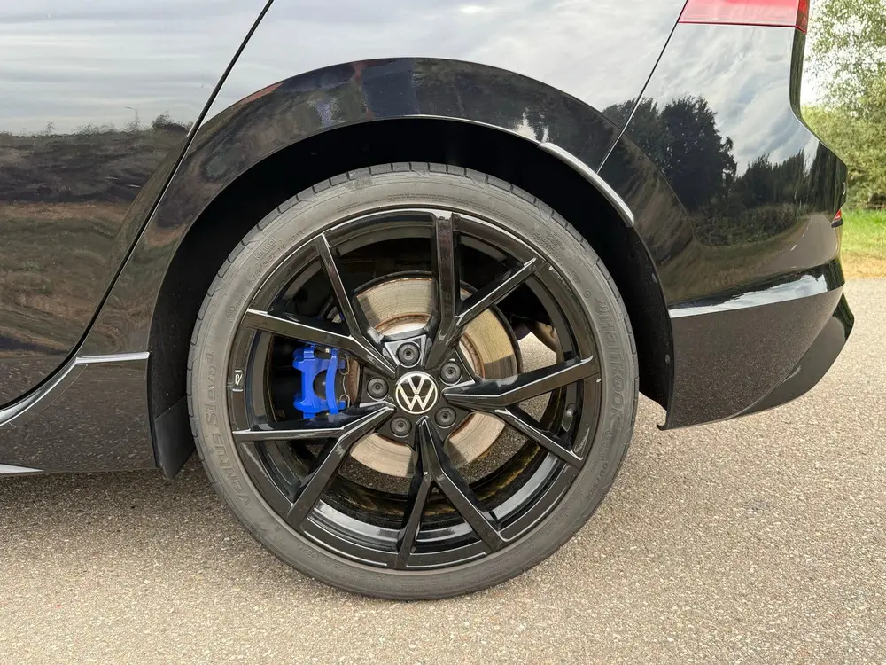 Volkswagen Golf 8R | Akrapovic | Harman Kardon | IQ.Light uit 2021, foto 5
