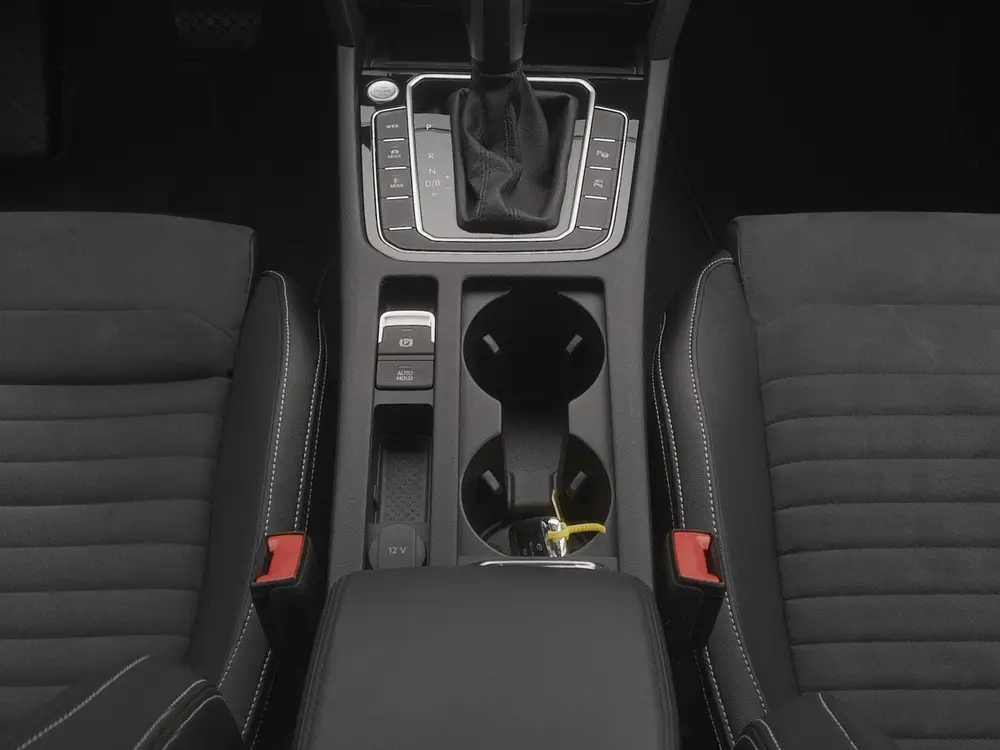 Volkswagen Passat Variant 1.4 TSI 218 PK PHEV GTE Business D uit 2022, foto 10