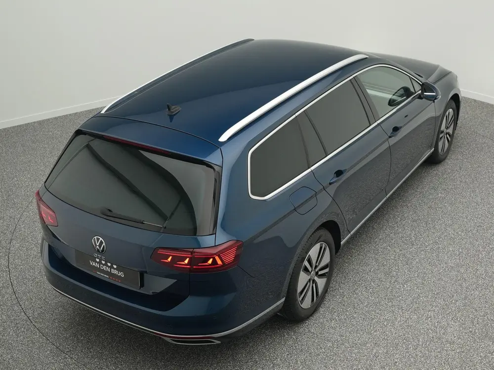 Volkswagen Passat Variant 1.4 TSI 218 PK PHEV GTE Business D uit 2022, foto 14