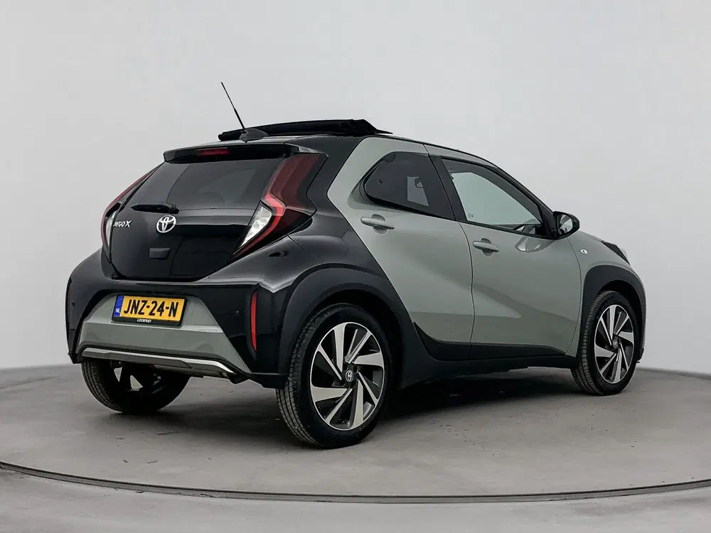 Toyota Aygo X 1.0 VVT-i MT Envy Canvas Dak uit 2025, foto 2