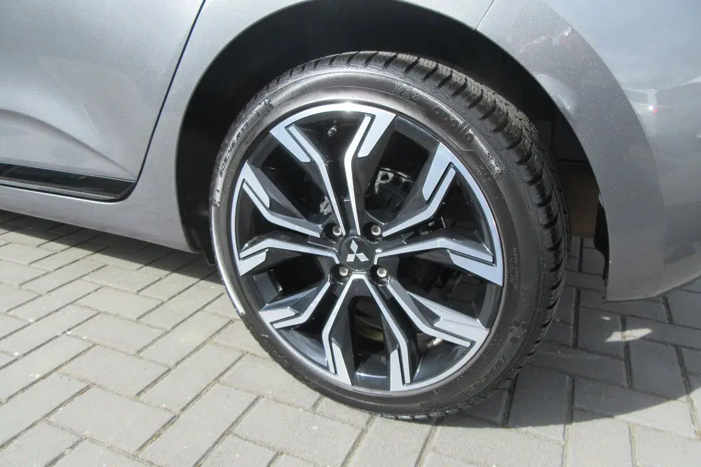 Mitsubishi Colt 1.0T MT First Edition uit 2024, foto 20