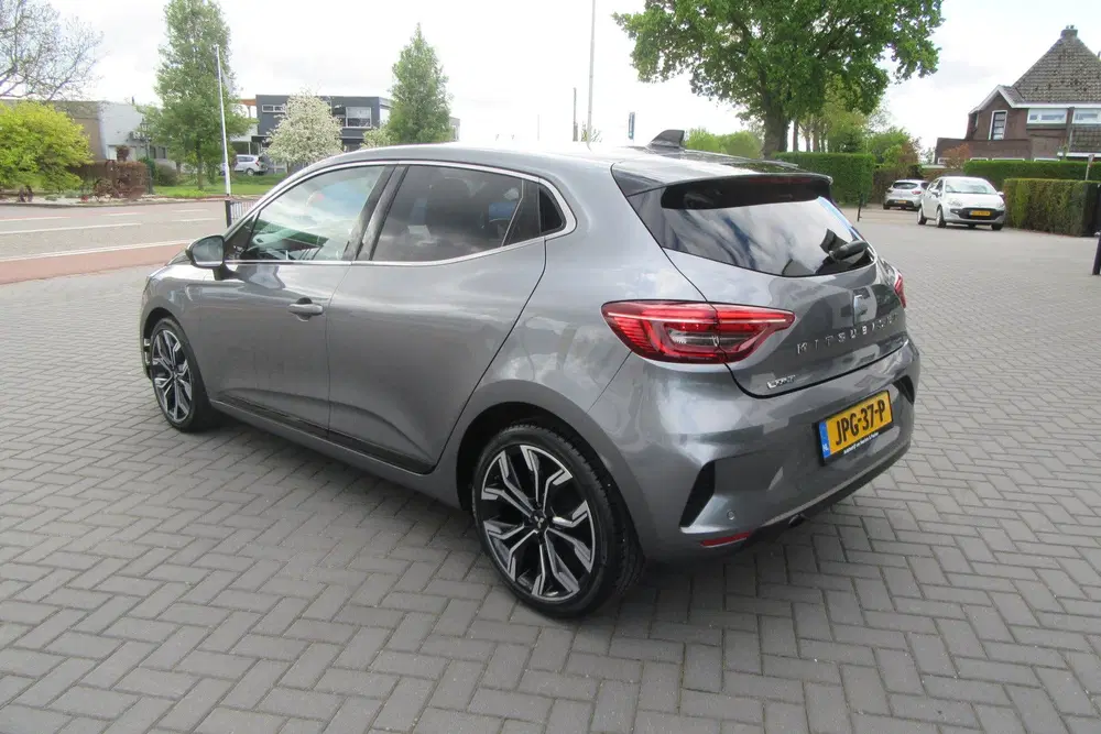 Mitsubishi Colt 1.0T MT First Edition uit 2024, foto 5