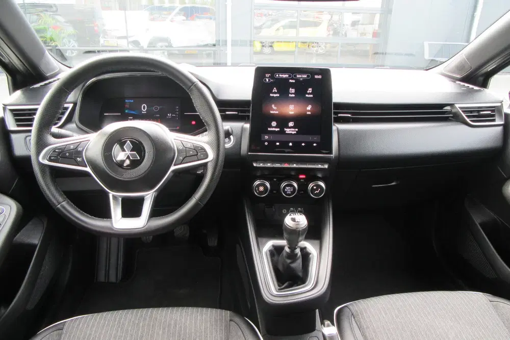 Mitsubishi Colt 1.0T MT First Edition uit 2024, foto 8