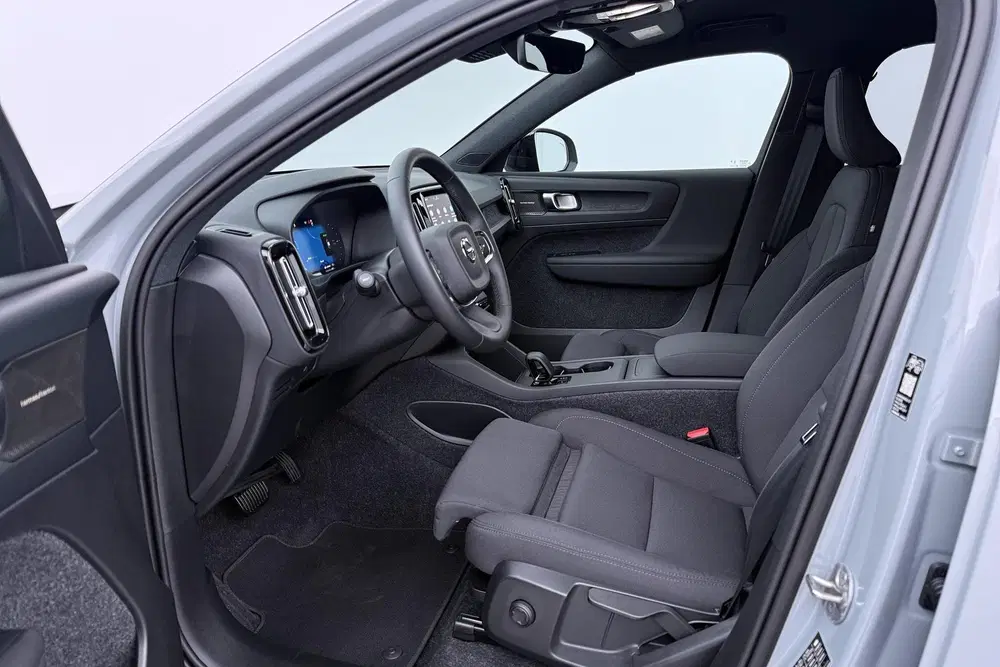 Volvo EX40 Single Motor Extended Range Plus 82 kWh uit 2026, foto 3
