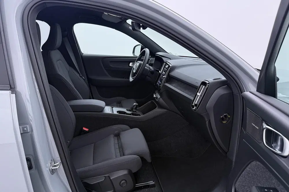 Volvo EX40 Single Motor Extended Range Plus 82 kWh uit 2026, foto 5