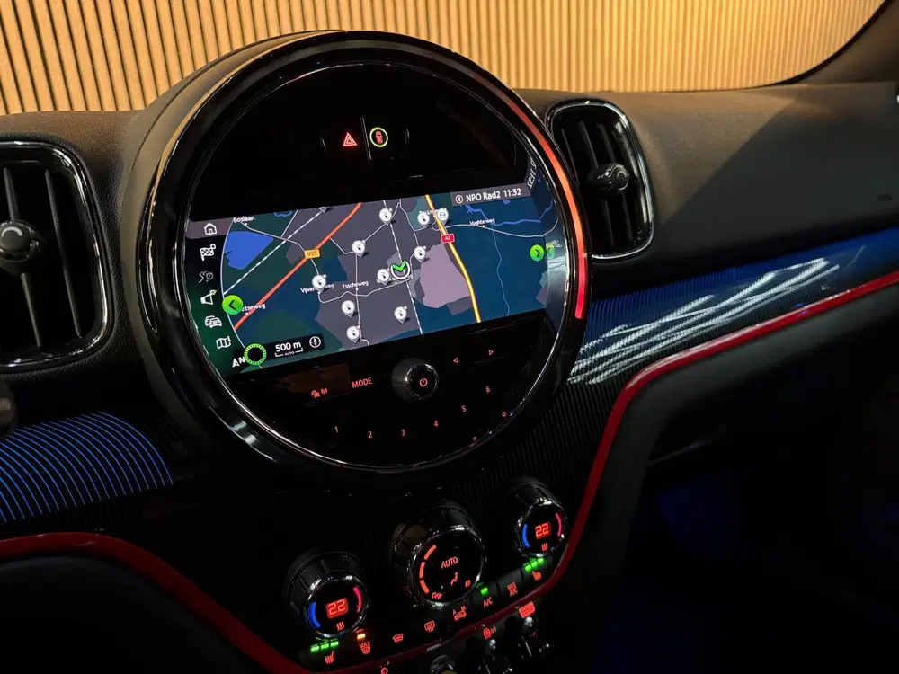 Mini Countryman Cooper S E ALL4 John Cooper Works. Pano uit 2020, foto 16