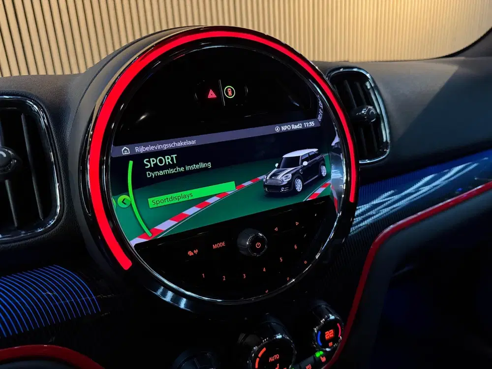 Mini Countryman Cooper S E ALL4 John Cooper Works. Pano uit 2020, foto 18