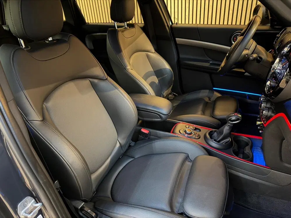 Mini Countryman Cooper S E ALL4 John Cooper Works. Pano uit 2020, foto 9