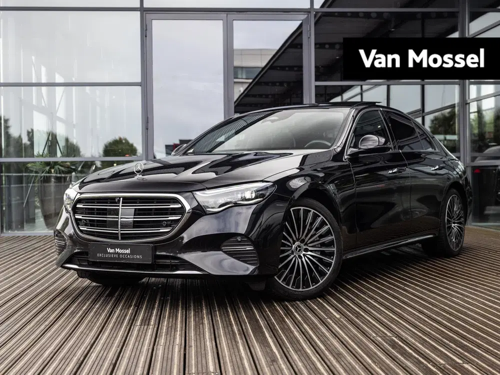 Mercedes-Benz E-Klasse 400 e 4MATIC Exclusive Line uit 2024