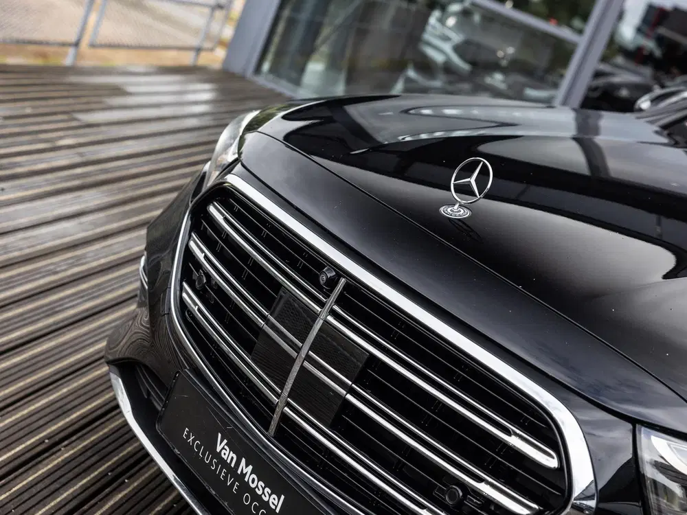 Mercedes-Benz E-Klasse 400 e 4MATIC Exclusive Line uit 2024, foto 13
