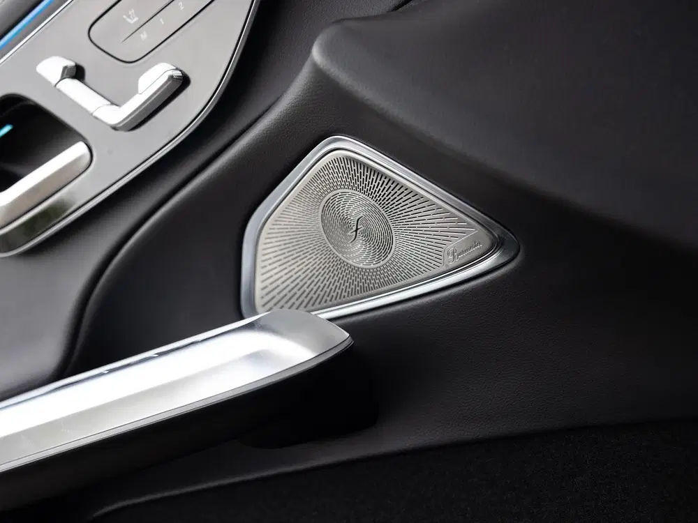 Mercedes-Benz E-Klasse 400 e 4MATIC Exclusive Line uit 2024, foto 18