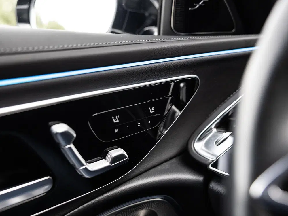 Mercedes-Benz E-Klasse 400 e 4MATIC Exclusive Line uit 2024, foto 20