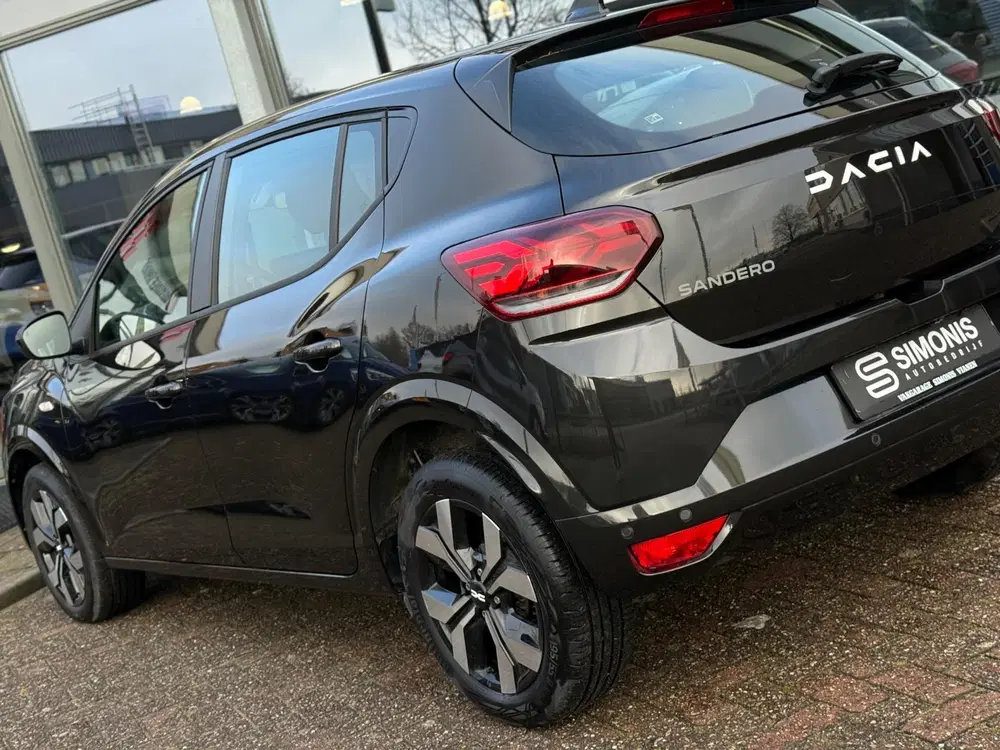 Dacia Sandero 1.0 TCe 90 Journey uit 2025, foto 10
