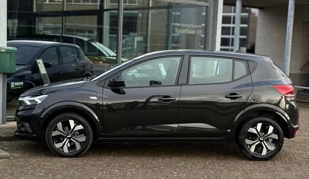 Dacia Sandero 1.0 TCe 90 Journey uit 2025, foto 11