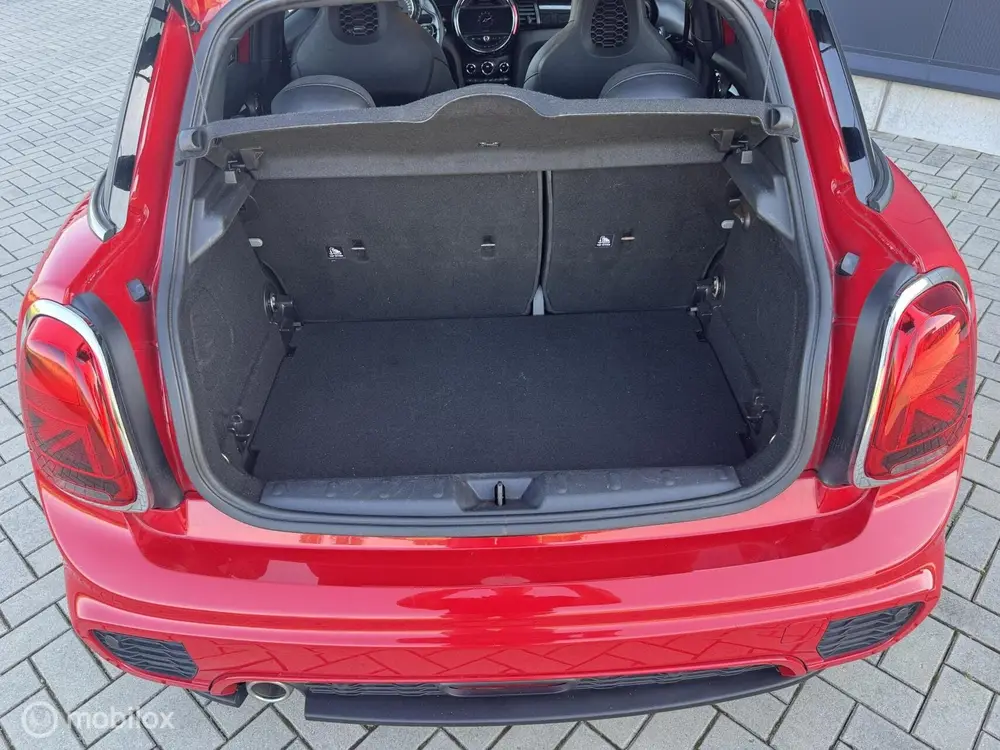 Mini Cooper Cooper aut. 5D uit 2019, foto 19