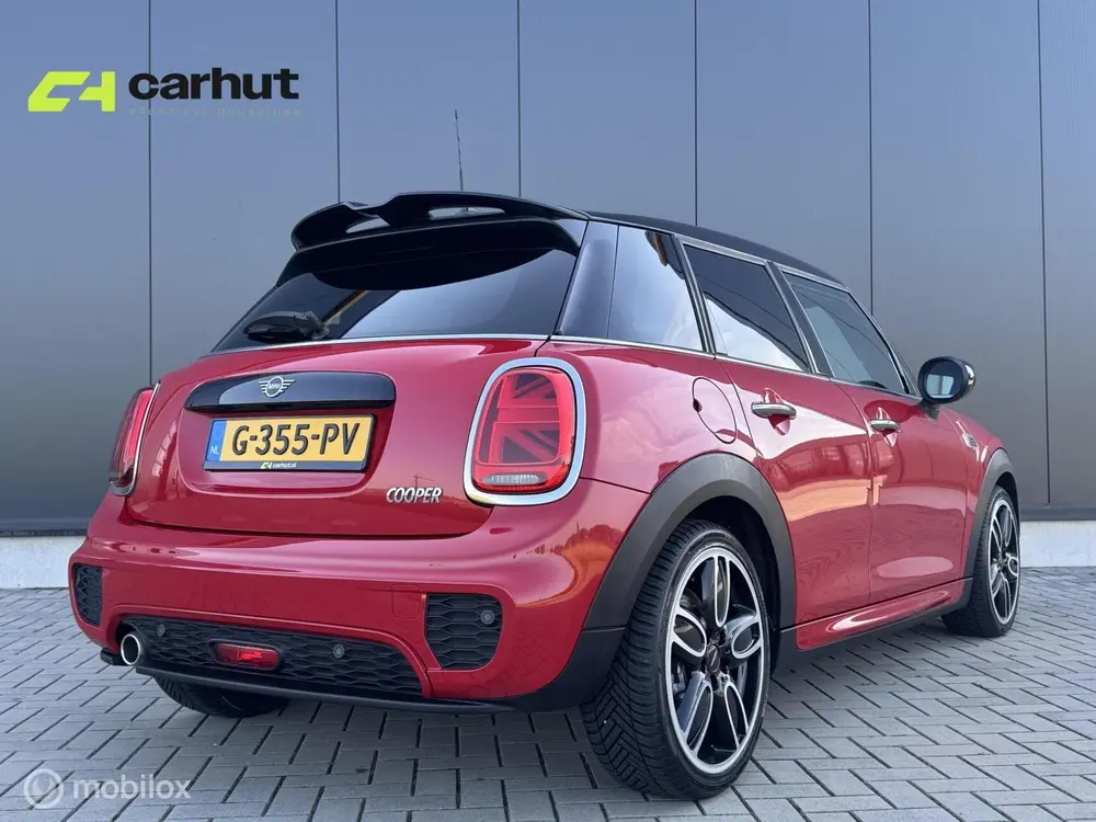 Mini Cooper Cooper aut. 5D uit 2019, foto 3