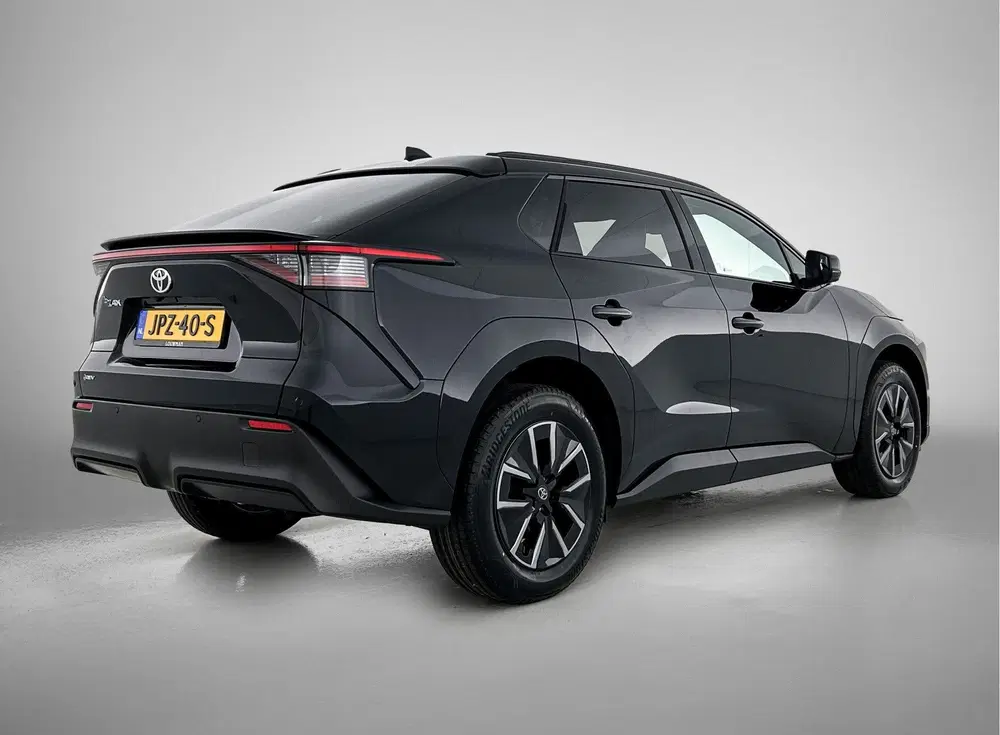 Toyota bZ4X Dynamic 73 kWh uit 2026, foto 2