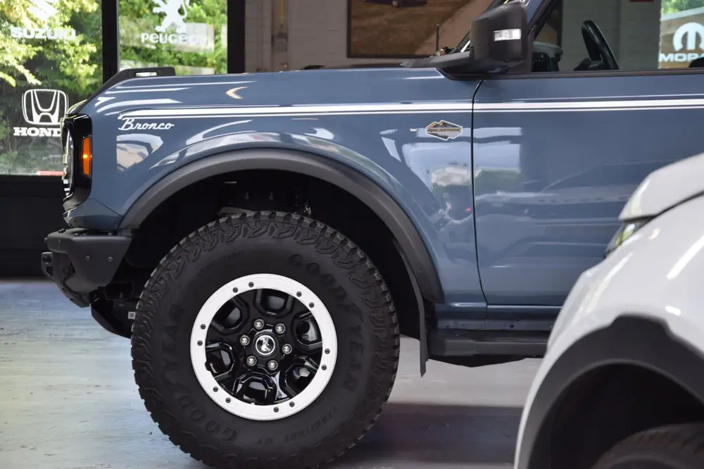 Ford Bronco 2.7 V6 5-persoons Wildtrak Sasquatch Package Aut uit 2024, foto 10