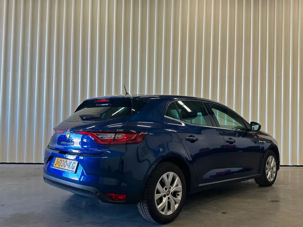 Renault Megane Mégane 1.3 TCe Limited Automaat uit 2020, foto 3