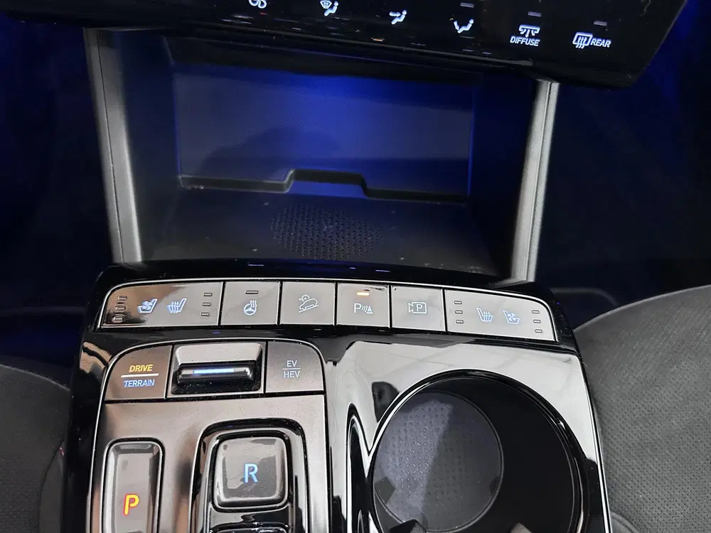 Hyundai TUCSON 1.6 T-GDI PHEV N Line Sky 4WD Panorama uit 2023, foto 16