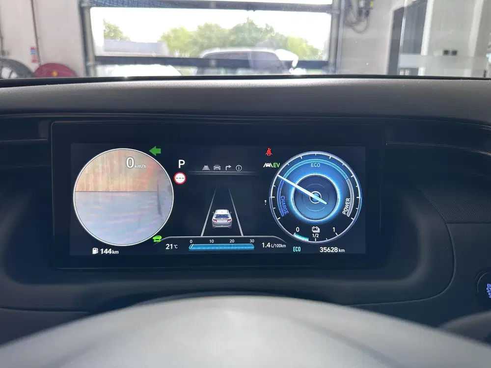 Hyundai TUCSON 1.6 T-GDI PHEV N Line Sky 4WD Panorama uit 2023, foto 5