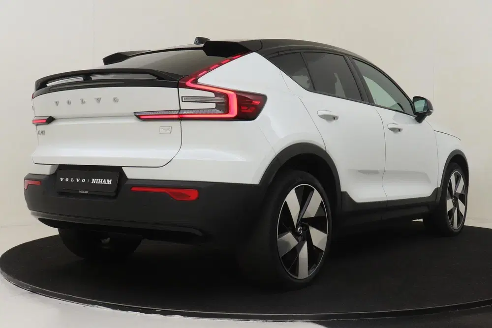Volvo C40 RECHARGE TWIN INTRO EDITION 78 kWh *FULL O uit 2021, foto 3