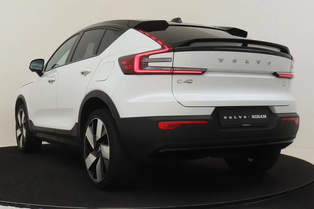 Volvo C40 RECHARGE TWIN INTRO EDITION 78 kWh *FULL O uit 2021, foto 5
