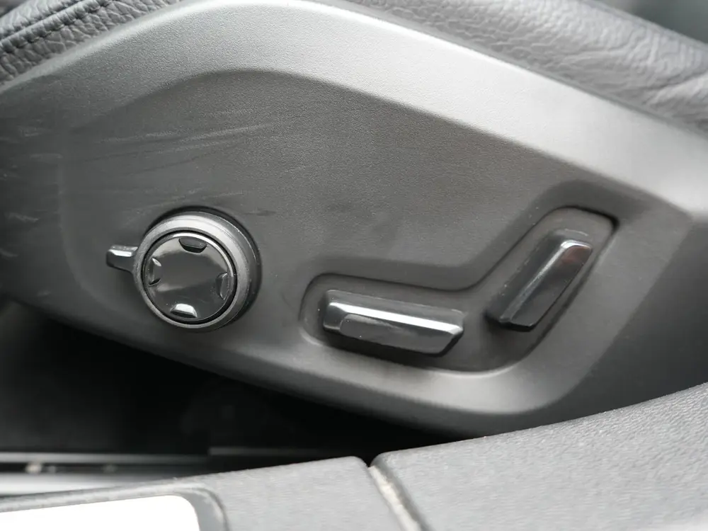 Volvo V60 T6 AWD Plus Bright PHEV 350pk Dealer O.H uit 2023, foto 11