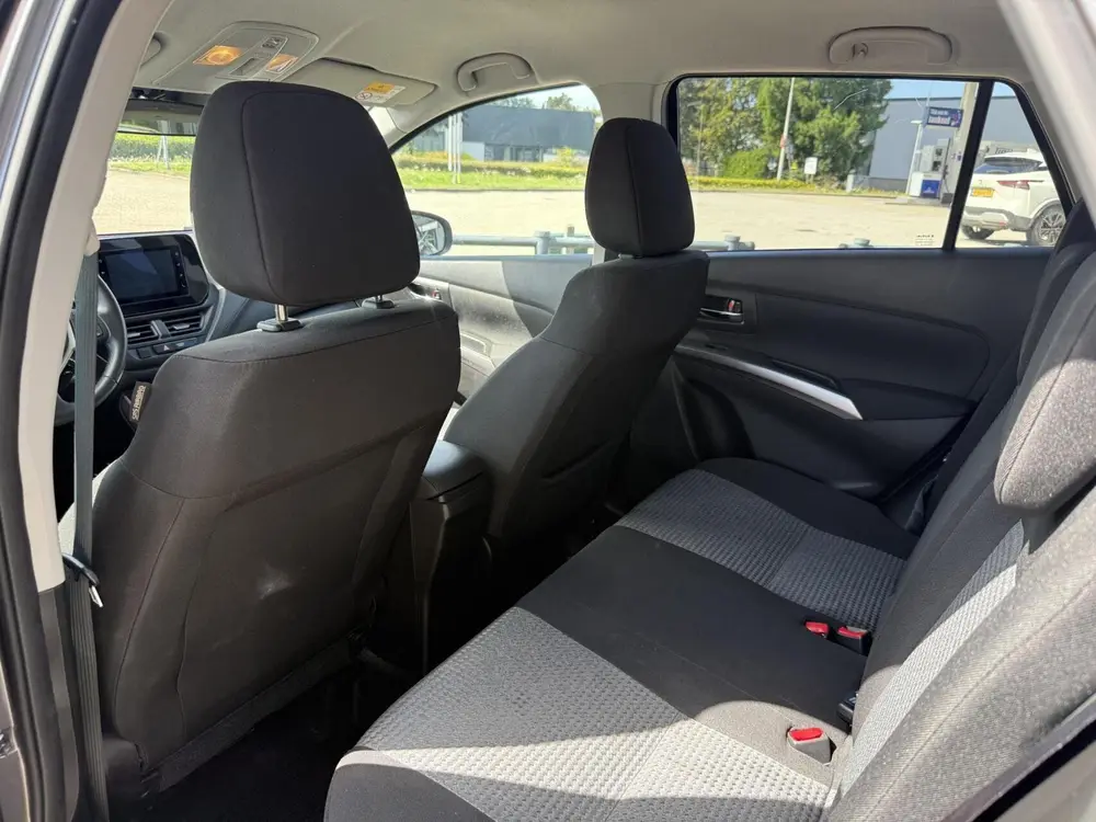 Suzuki S-Cross 1.5 Hybrid Style met fijne opties uit 2024, foto 6