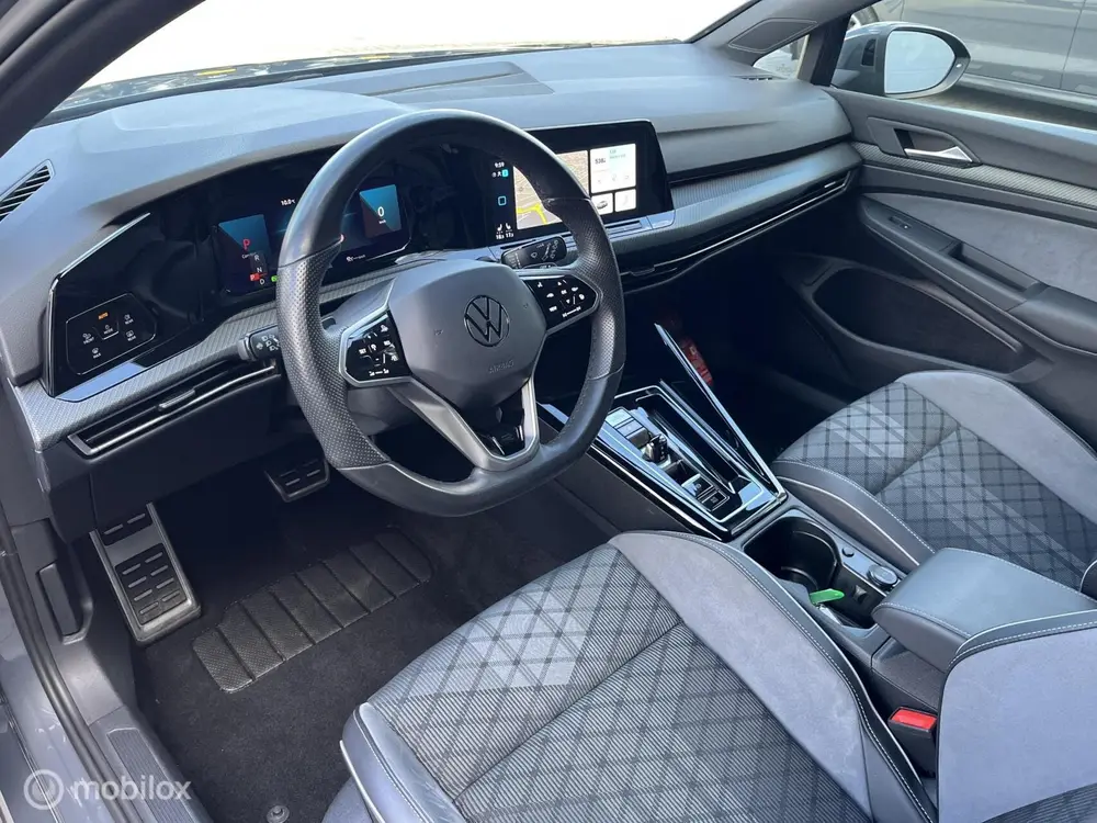 Volkswagen Golf Variant 1.5 eTSI R-Line ACC*LED*CAMERA*PDC* uit 2024, foto 7