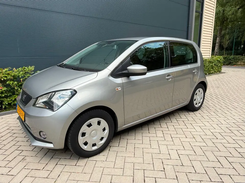SEAT Mii 1.0 Style Intense nieuwstaat 5 deurs uit 2019, foto 3
