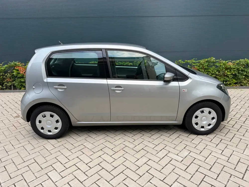 SEAT Mii 1.0 Style Intense nieuwstaat 5 deurs uit 2019, foto 4