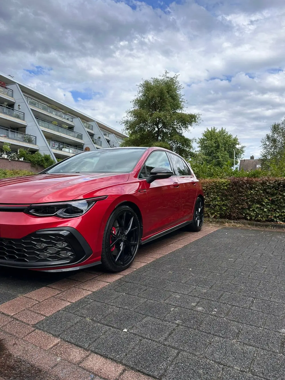 Volkswagen Golf GTI  2.0 TSI 245pk 7-DSG 2020 Rood uit 2020