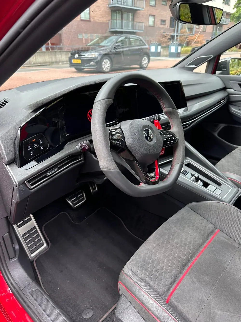 Volkswagen Golf GTI  2.0 TSI 245pk 7-DSG 2020 Rood uit 2020, foto 11